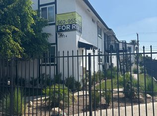 10974 S Main St #1-4, Los Angeles, CA 90061