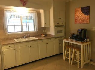 2747 Roosevelt Ave, Saint Albans, WV 25177