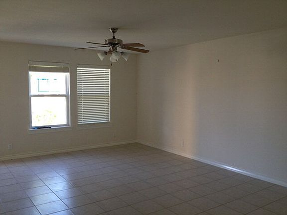 4th image of 3234 Ticonderoga Dr