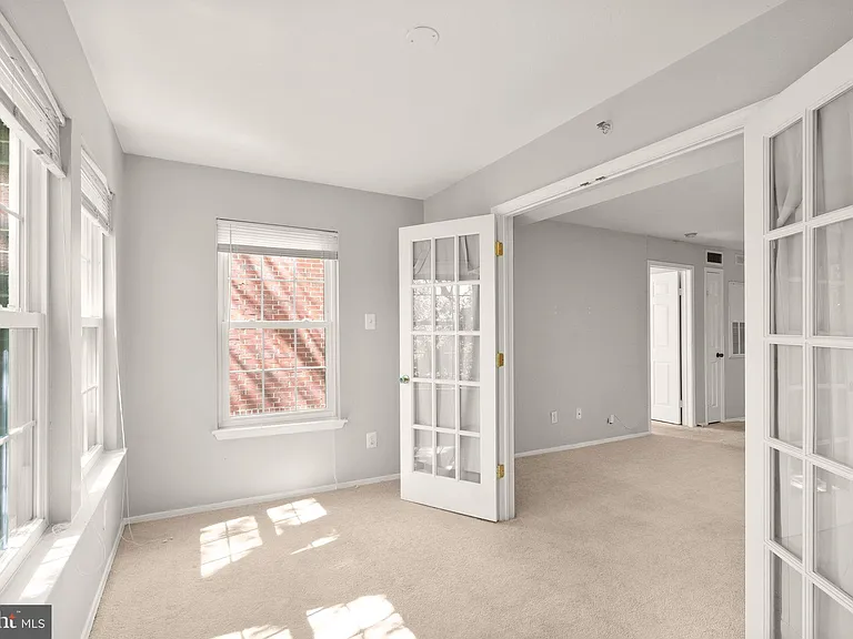 3313 Wyndham Cir #3209 — Photo 8