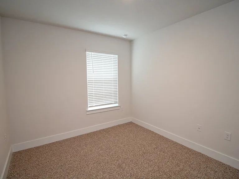 8900 Brigade Trl — Photo 18