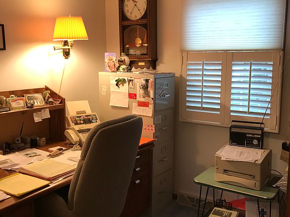 Office/bedroom 