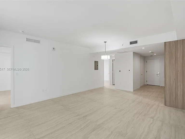 77 SE 5th St #2307 — Photo 11