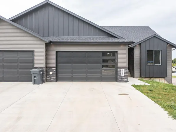 1701 Heart Ridge Loop, Mandan, ND 58554