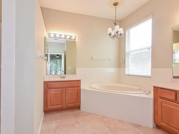 5th image of 19142 Meadow Pine Dr #3