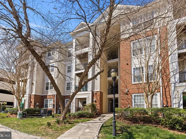 12933 Centre Park Cir APT 103, Herndon, VA 20171