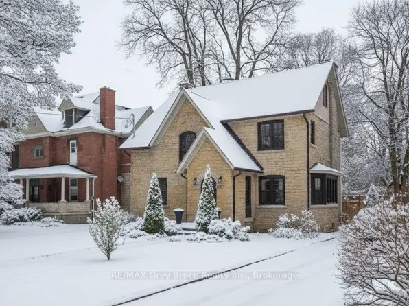 1075 4th Ave W, Owen Sound, ON N4K 4W1
