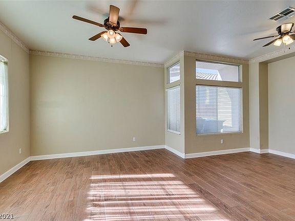 5th image of 8226 Orange Vale Ave