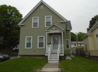 68 Uxbridge St, Worcester, MA 01605