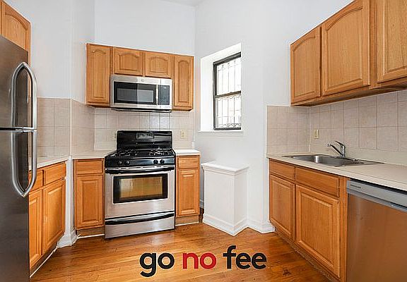 4th image of 211 W 117th St #1