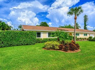 701 93rd Ave N, Naples, FL 34108