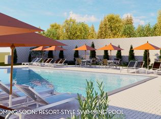 Eagle Rock Apartments at Woodbury, Woodbury, NY 11797