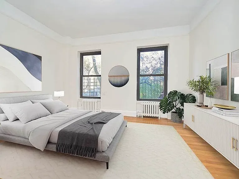 78 Manhattan Ave #3AF — Photo 2