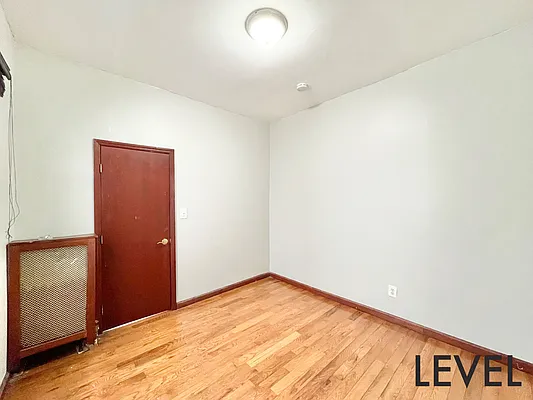 Rented by Level Group | media 21