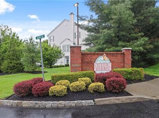 155 Meadow Ln, Nanuet, NY 10954