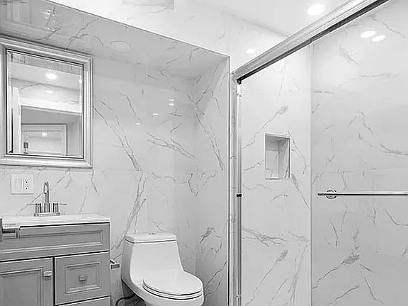 5th image of 544 6th Ave APT 2
