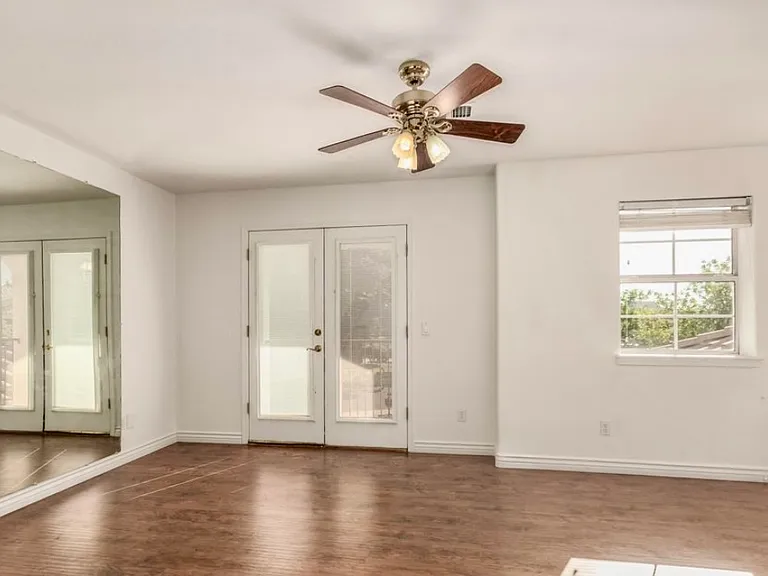 2438 N Forest Cir — Photo 27