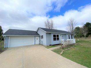 6258 Lambert Dr, Alanson, MI 49706