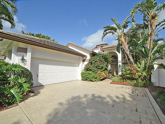 Home For Sale In Broken Sound Country Club