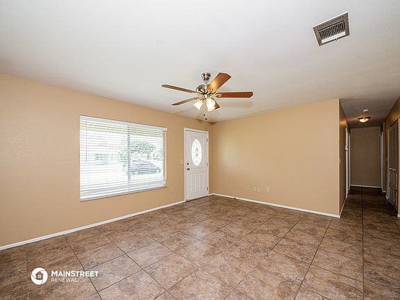 3rd image of 2536 Vestridge St