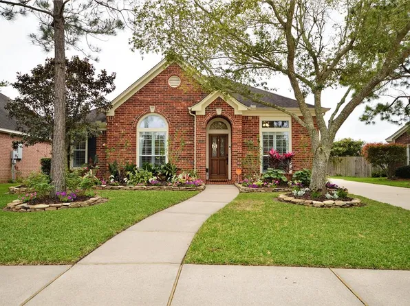 6165 Sheffield Ln, League City, TX 77573