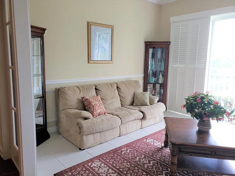 37 Harbour Isle Dr #203 — Photo 12