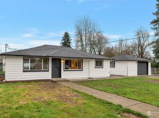 10812 57th St E, Puyallup, WA 98372