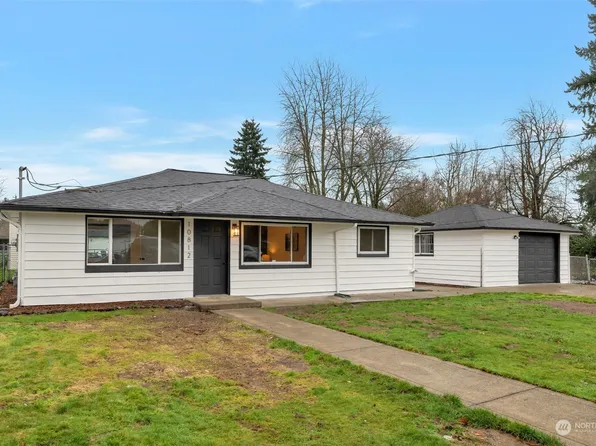 10812 57th Street E, Puyallup, WA 98372