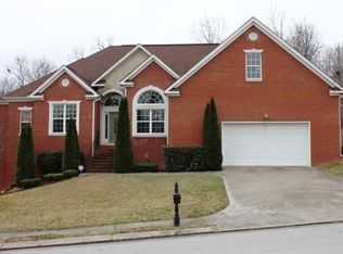 9653 Wiltshire Dr, Ooltewah, TN 37363