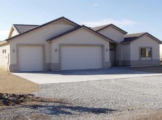 2017 W Desert Hills Estates Dr, Desert Hills, AZ 85086