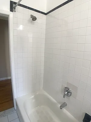 Rented by Charles Coutinho LLC | media 72