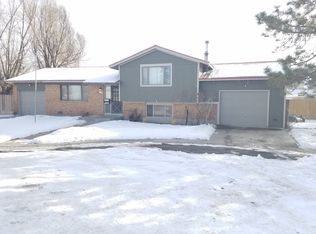 2 Princess Ann Pl, Alamosa, CO 81101