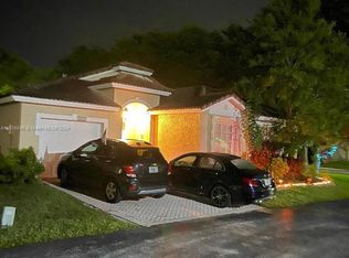 8020 SW 157th Pl, Miami, FL 33193