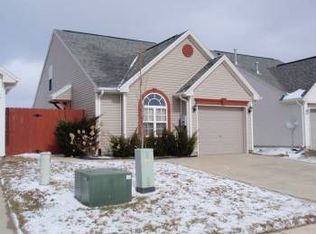 3000 Galleon Dr, Evansville, IN 47725