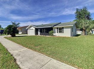 39321 8th Ave, Zephyrhills, FL 33542