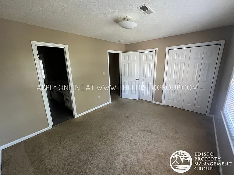 1303-1323 Williamsburg Ct — Photo 18