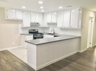 623 E Cedar Ave #L, Burbank, CA 91501