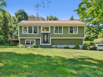 1 Kern Dr, Flanders, NJ, 07836