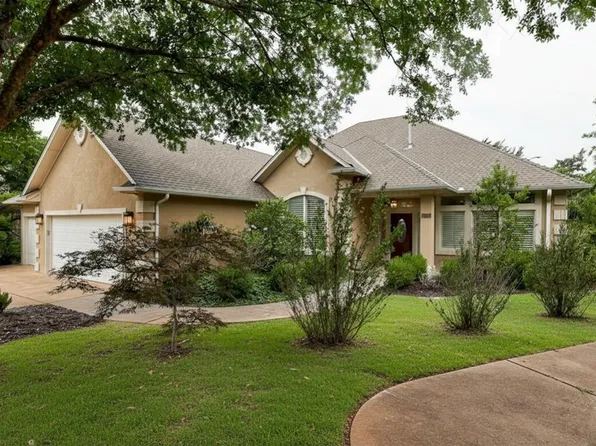 3809 Woodshadow Rd, Edmond, OK 73003