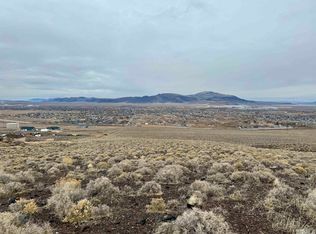 1125 Desert Shadows Ln, Fernley, NV 89408