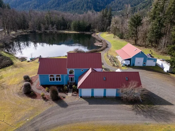46450 Westfir Rd, Westfir, OR 97492