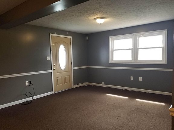 5th image of 633 Hillman Dr