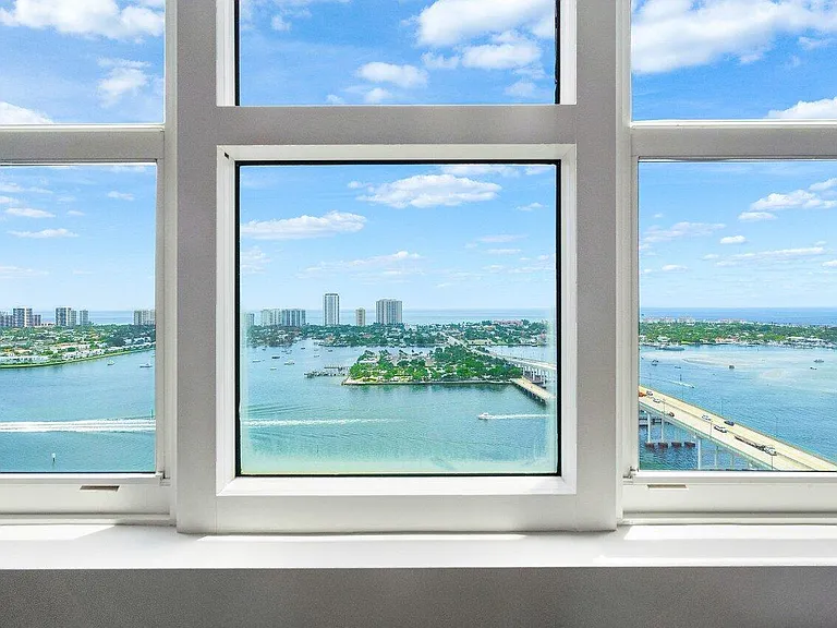 2640 Lake Shore Dr #2609 — Photo 16