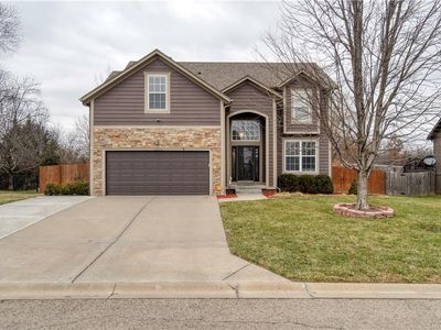 10524 Augusta Dr, Kansas City, KS, 66109