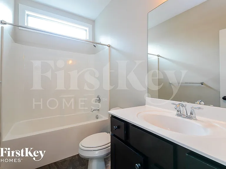 4894 Mountain Gap Dr — Photo 13