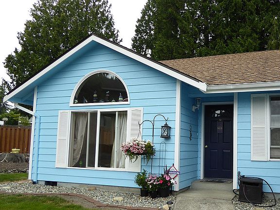 2nd image of 2714 121st Ct NE