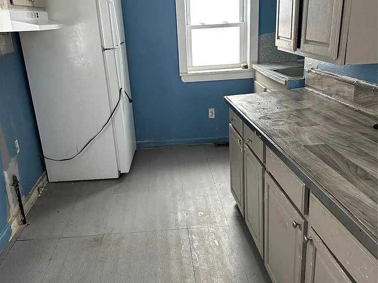 256 N Main St #1 — Photo 5