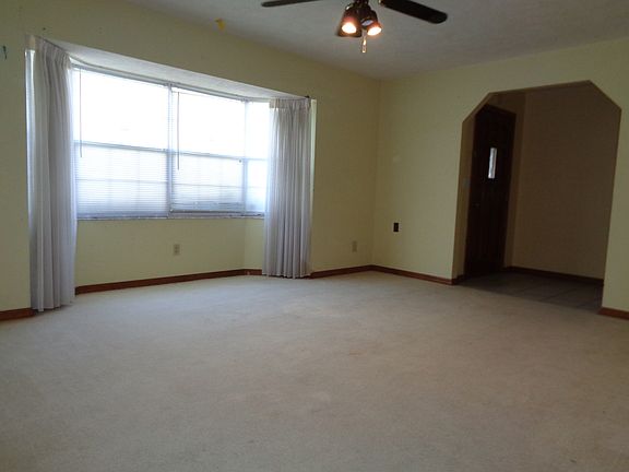 4th image of 13576 SE 49th Ter