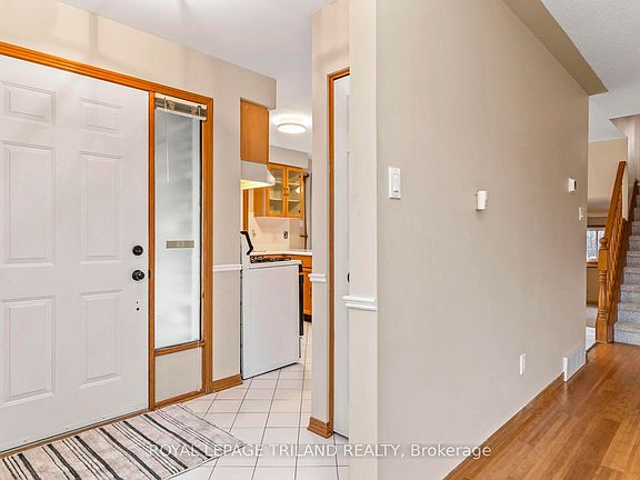 4th image of 32 Glenroy Rd