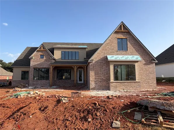 3109 Basanova Dr, Edmond, OK 73034